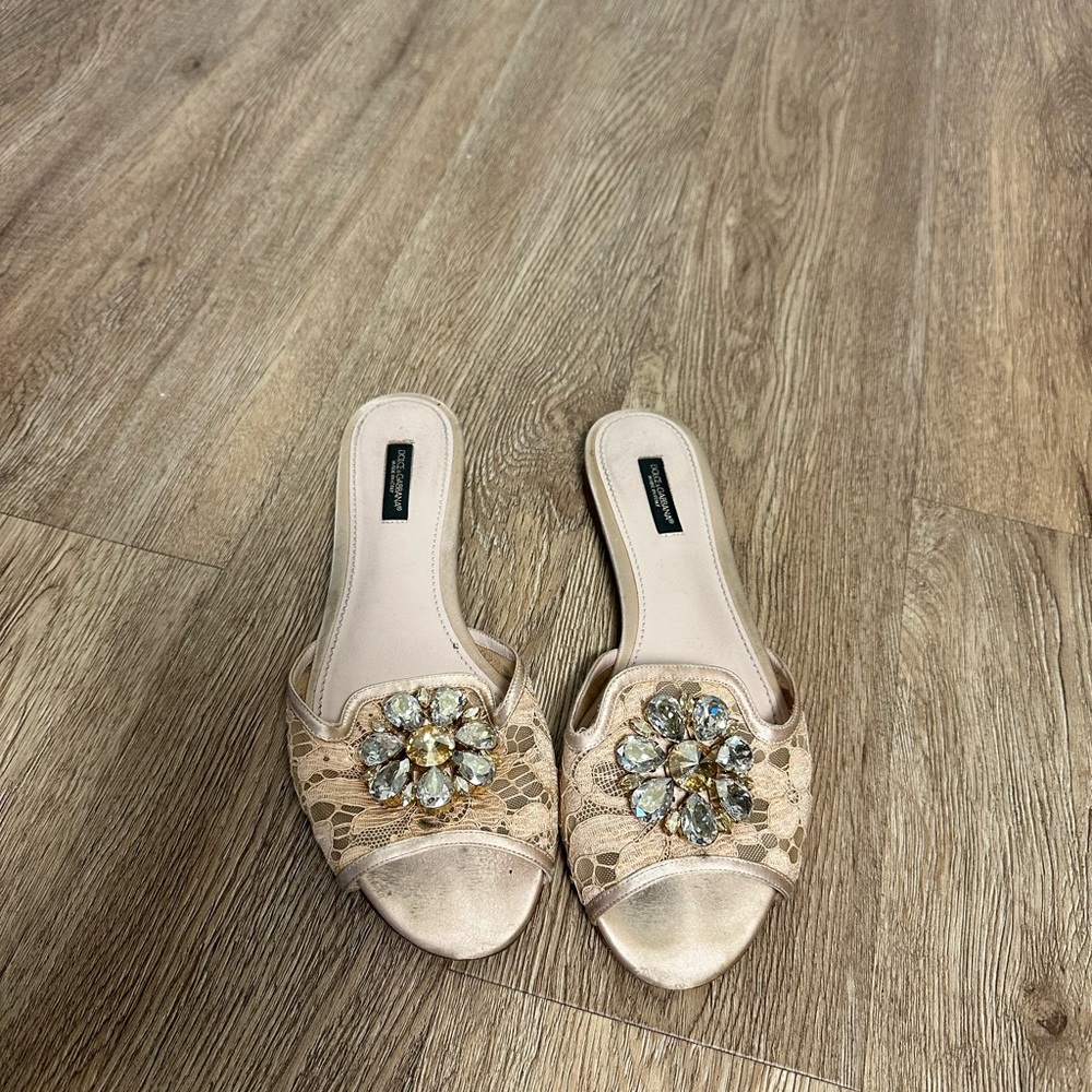Dolce & Gabbana Lace Cream Embellished Sandals